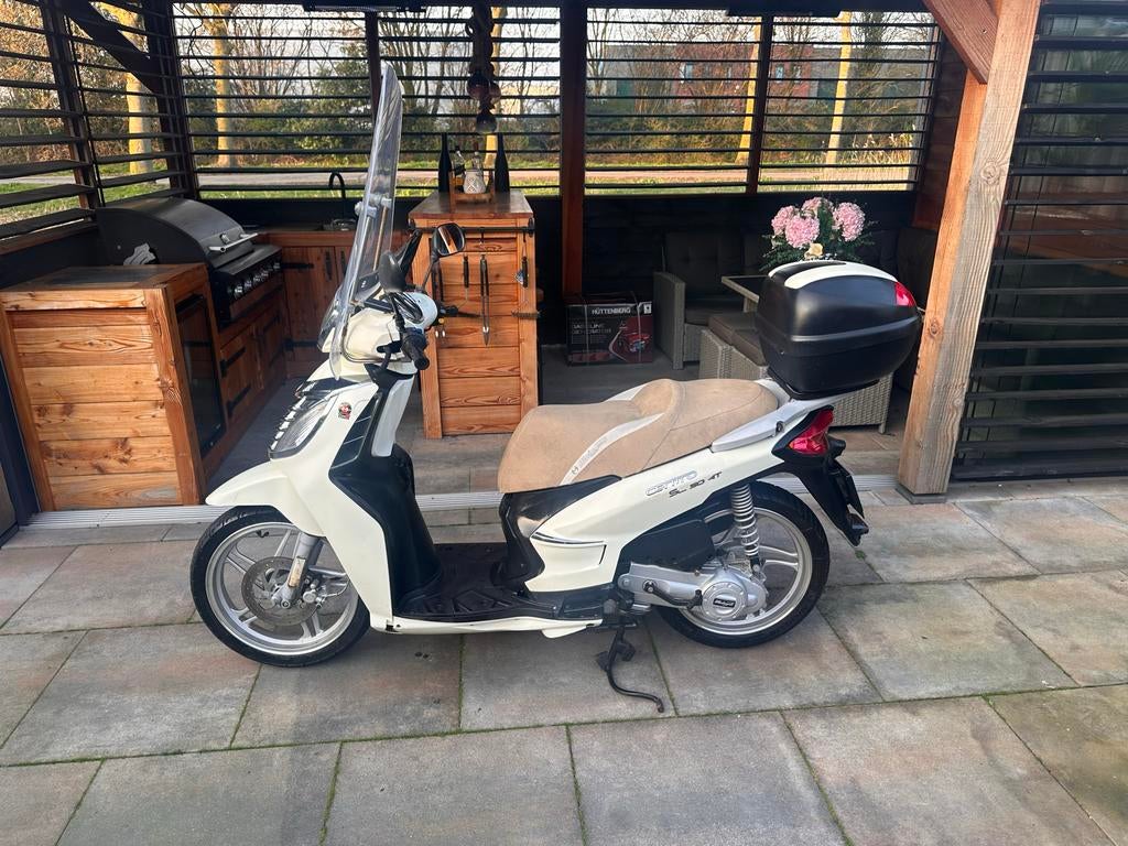 Malaguti Centro zeer exclusief!, Fietsen en Brommers, Brommeronderdelen | Scooters, Ophalen, Zo goed als nieuw, Overige typen