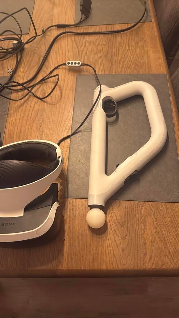 Sony PlayStation VR-bril voor PS4 en PS5, Spelcomputers en Games, Virtual Reality, Ophalen of Verzenden, Zo goed als nieuw, VR-bril