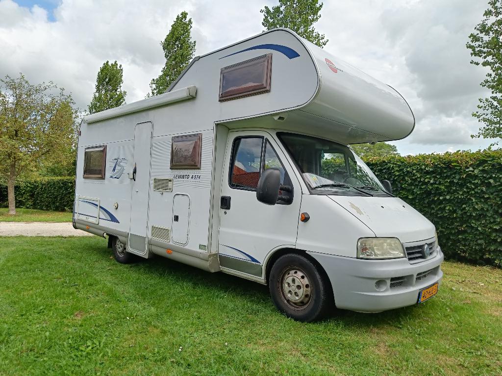 Alkoof familiecamper - Fiat Ducato Burstner, Alkoof, Ringverwarming, Fiat, Kluisje