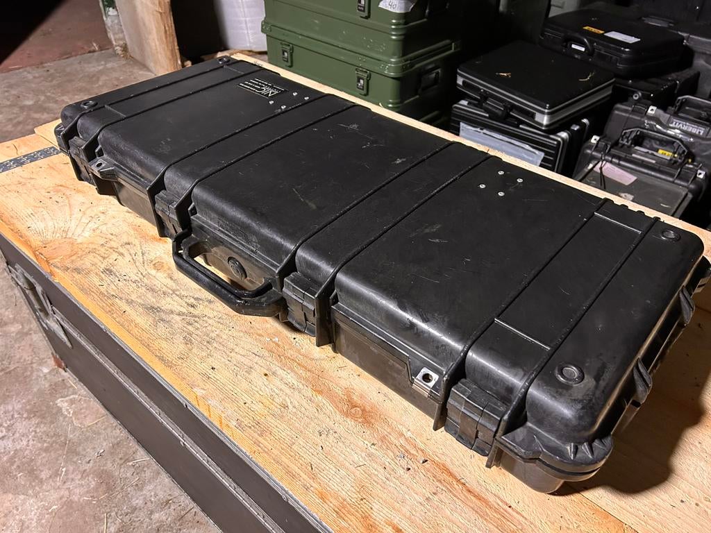 Peli case defensie rolkoffer, gratis verzending!, Ophalen of Verzenden, Zo goed als nieuw, Overige instrumenten