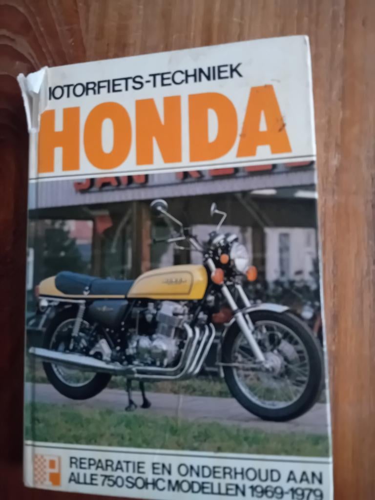 Motor l, Ophalen, Benzinemotor