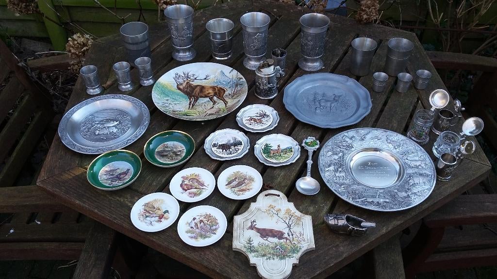 jacht tin schotels borden curiosa hert ree zwijn, Ophalen of Verzenden, Gebruikt, Hert, Overige typen