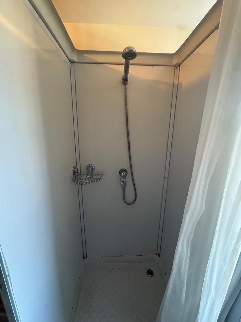 Nooddouche, Ophalen, Gebruikt