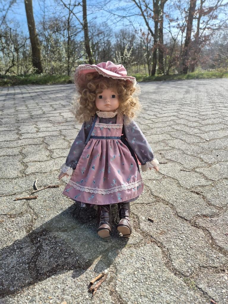 Porceleinen pop., Verzamelen, Ophalen, Pop