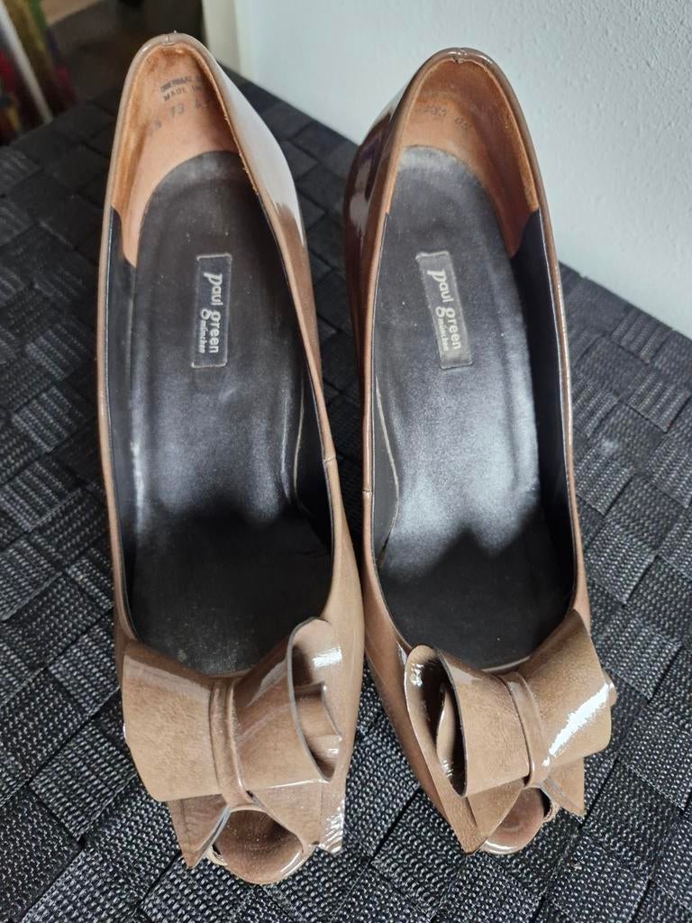 Paul Green pumps beige lakleer maat 37.5, Ophalen of Verzenden, Zo goed als nieuw, Beige