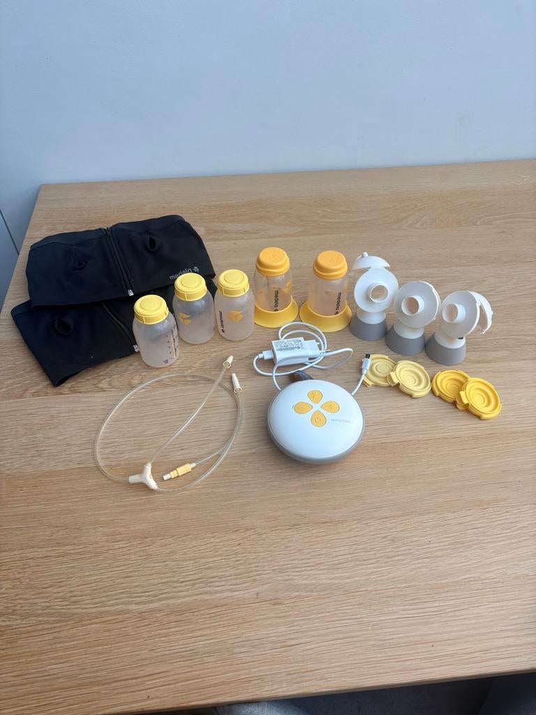 Medela Swing Maxi borstkolf met accessoires, Ophalen of Verzenden, Gebruikt, Borstkolf