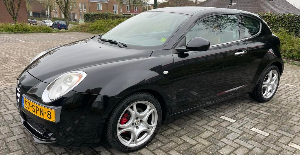 Alfa Romeo MiTo te koop /, Auto's, Voorwielaandrijving, 28 km/l, 4 cilinders, Zwart