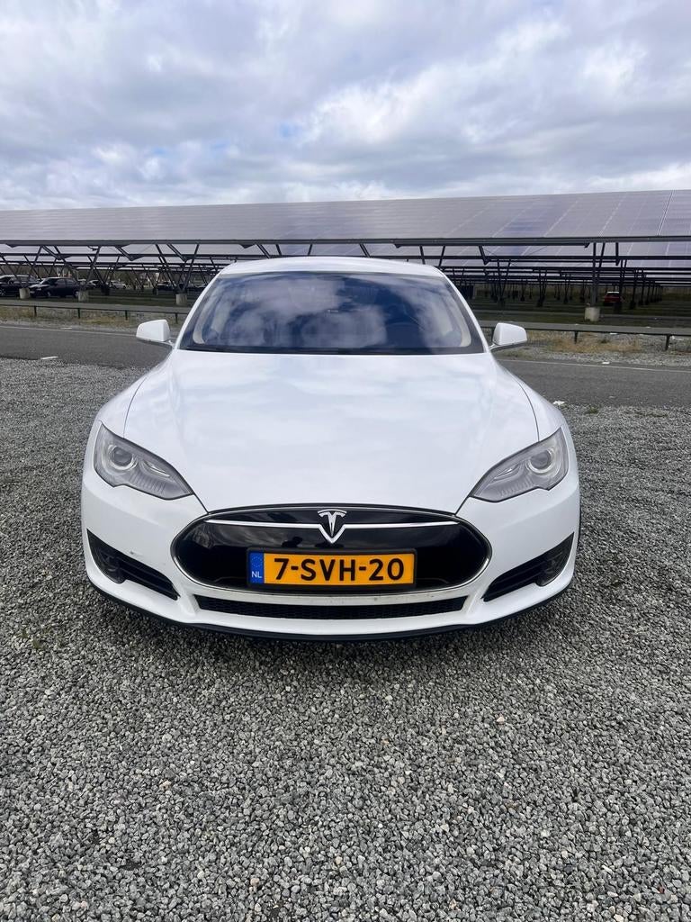 Tesla Model S 60 kWh – Goed onderhouden 102466KM HV accu 92%, Auto's, Tesla, 104 €/maand, Achterwielaandrijving, Zwart, Model S