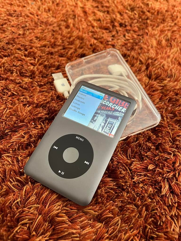 iPod classic 120GB space grey 6.5 + case en screenprotector, 40 GB en meer, Gebruikt, Ophalen of Verzenden, Overige kleuren