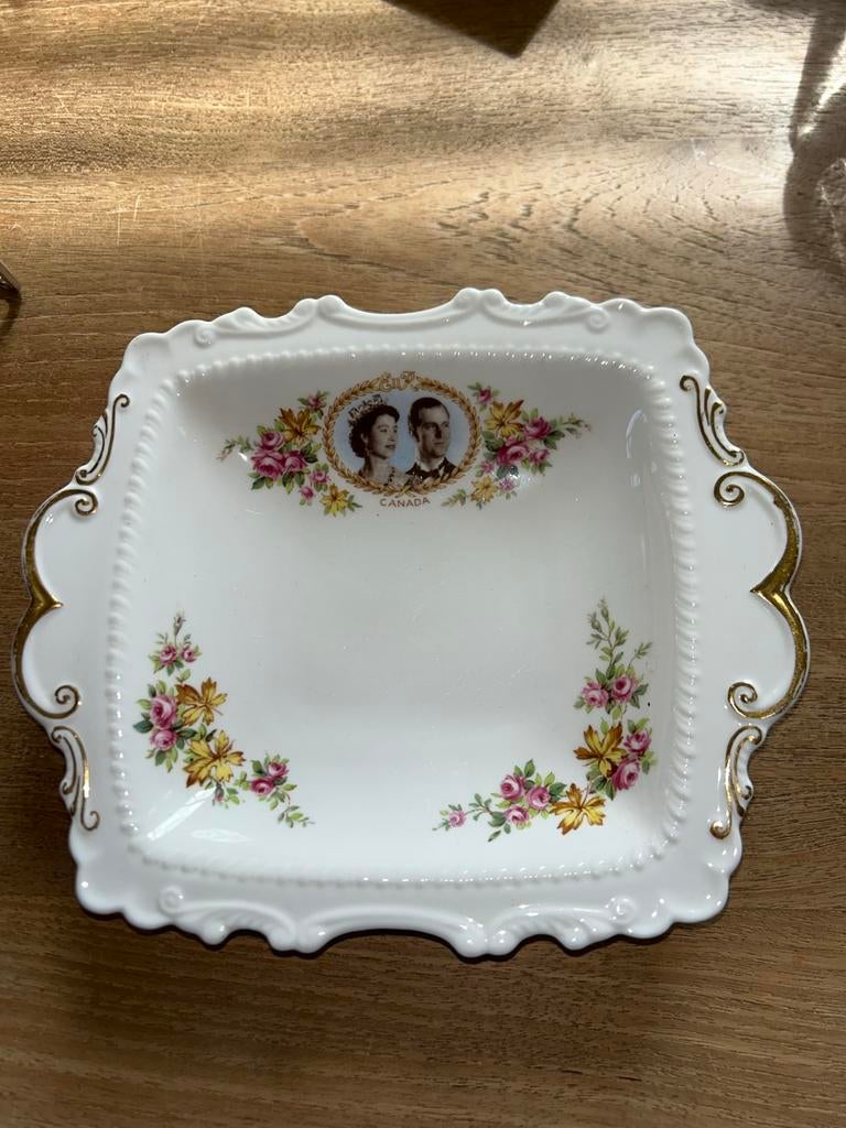 Vintage Royal Albert Snoepschaaltje Elizabeth II & Philip, Ophalen of Verzenden