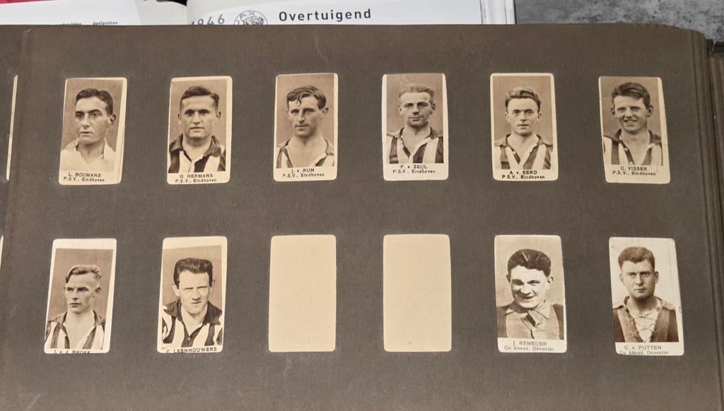 19 oude voetbal reclame plaatjes PSV UITGAVE MOSLEM 1926, Ophalen of Verzenden, Gebruikt, Ajax, Poster, Plaatje of Sticker