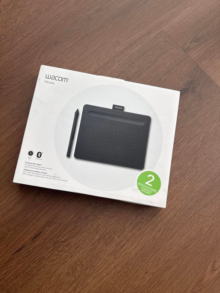 Wacom Intuos Creative Pen Tablet - in doos, Computers en Software, Tekentablets, Ophalen of Verzenden, Zo goed als nieuw, Draadloos