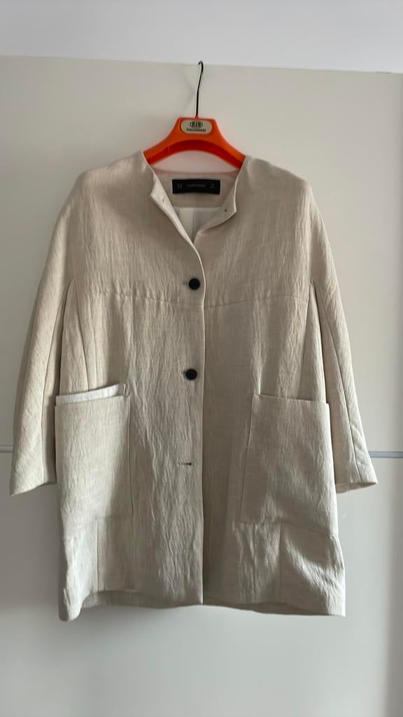 Nieuwe linnen jas van de zara mt m, Ophalen of Verzenden, Zo goed als nieuw