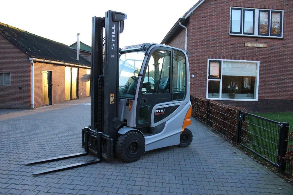Still RX60 25 heftruck elektrische triplex sideshift, 2000 tot 3000 kg, Elektrisch, Heftruck, Still