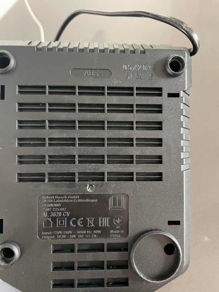 Bosch AL 3520 CV oplader en accu, Ophalen, Gebruikt