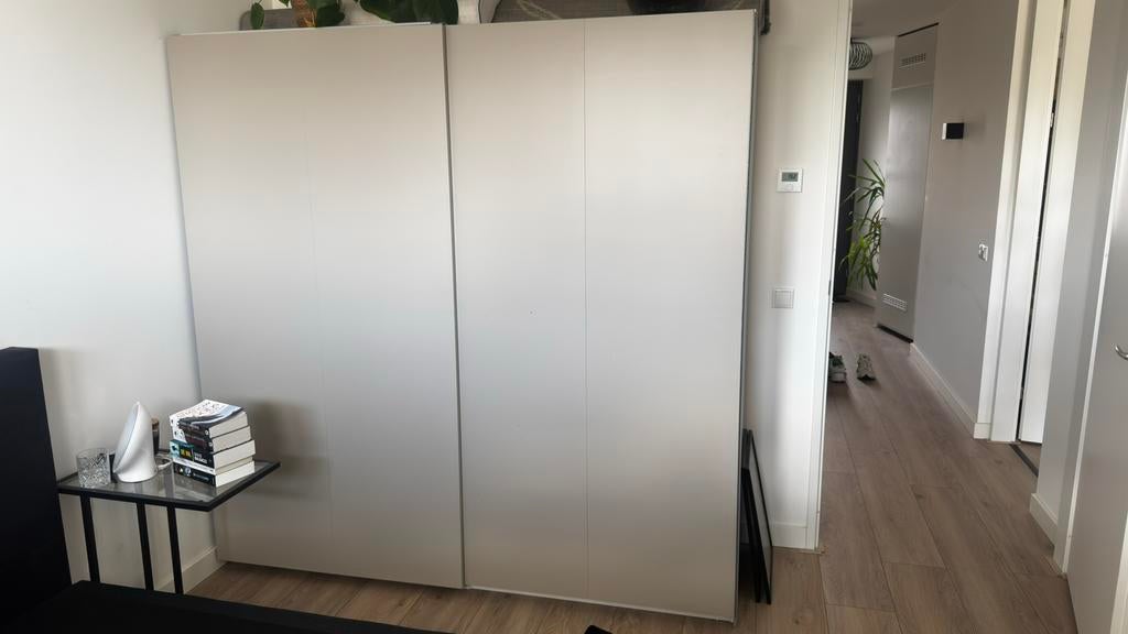 Ikea kledingkast, 150 tot 200 cm, Overige materialen, Zo goed als nieuw, 150 tot 200 cm