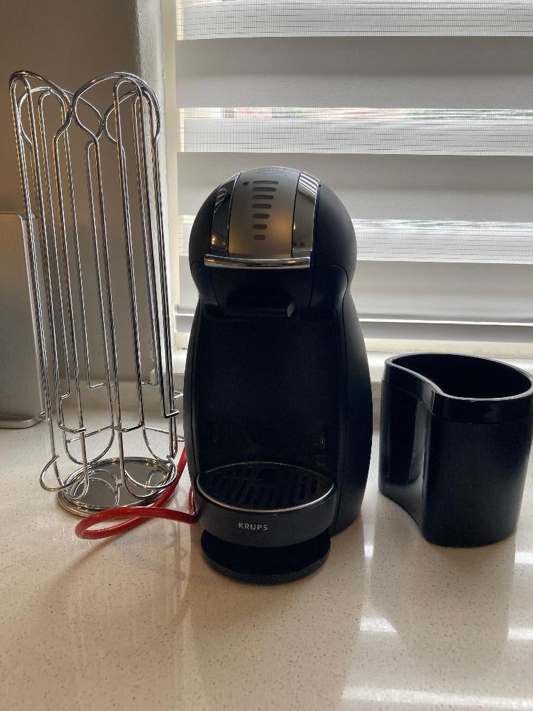 KRUPS Dolce Gusto Genio 2 KP1608 incl. cupshouder+opvangbak, Ophalen, Gebruikt, Koffiemachine, 1 kopje