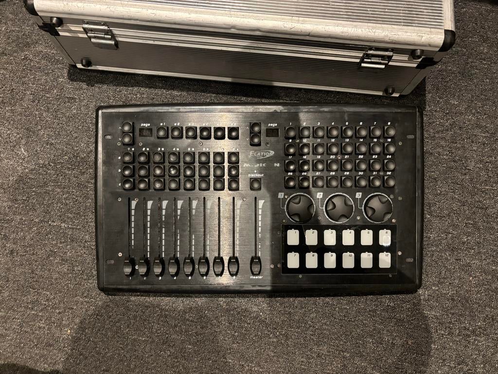 Elation Midicon mengpaneel met koffer en accessoires, Ophalen of Verzenden, Gebruikt, Licht