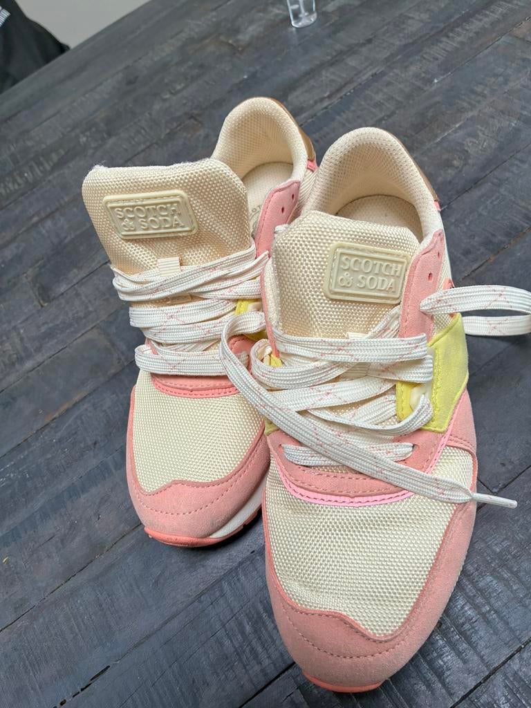 Scotch & Soda Sneakers maat 37, Kleding | Dames, Schoenen, Ophalen of Verzenden, Zo goed als nieuw, Sneakers of Gympen