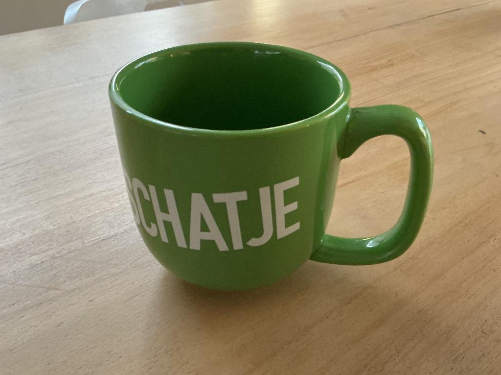 M&Ms mok koffie thee beker  schatje, Huis en Inrichting, Keuken | Servies, Zo goed als nieuw, Kop(pen) en/of Schotel(s), Overige stijlen