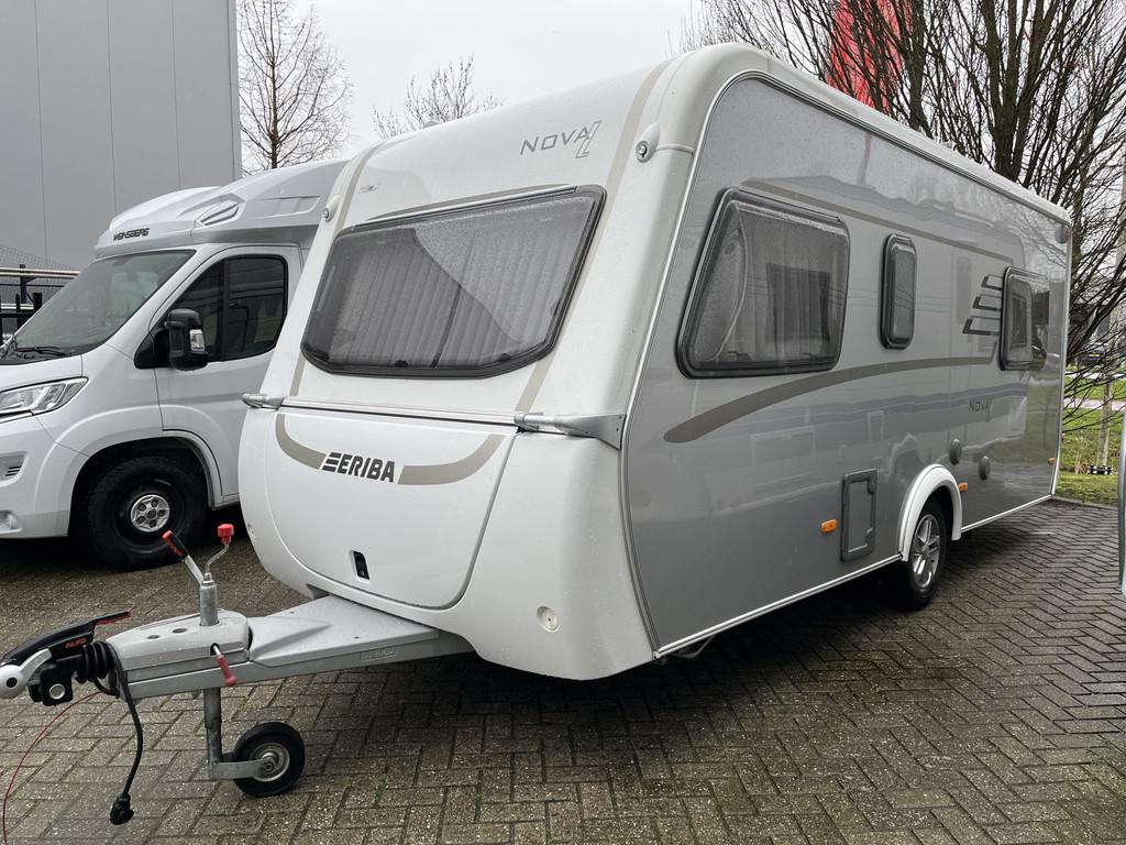 Eriba ENL 442 NOVA LIGHT 442 DELIGHT met vele extra's TV,ESV, Autobedrijf Esberg B.V., Vast bed, Info@autobedrijfesberg.nl, 6 tot 7 meter