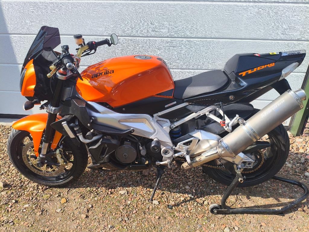 Aprilia Tuono RR, 2008, 27K km,, 2 cilinders, Motorrijbewijs A, Particulier, Naked bike