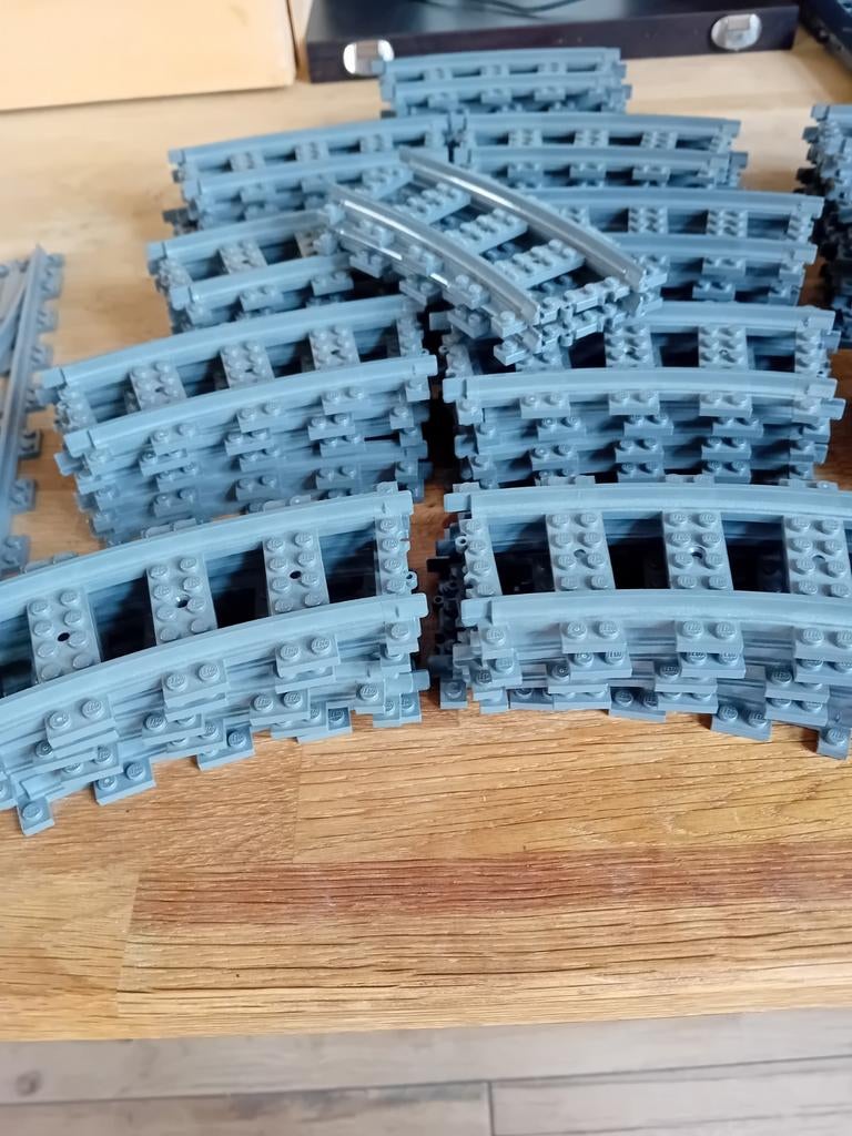 Lego treinrails: bochten, recht, flex en wissels, Ophalen of Verzenden, Gebruikt, Losse stenen, Lego