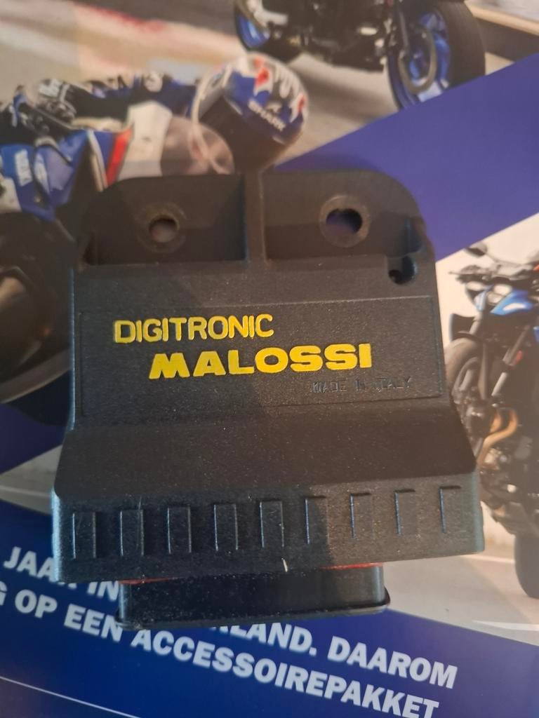 Malossi Digitronic RPM-begrenzer voor Piaggio/Vespa  4T-4V, Motoren, Ophalen