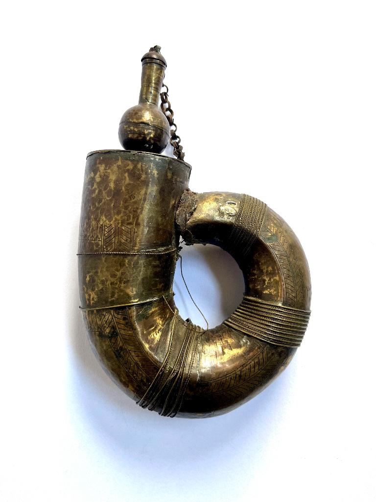 Antieke Kruithoorn 19th Century Antique Powder Flask, Ophalen of Verzenden