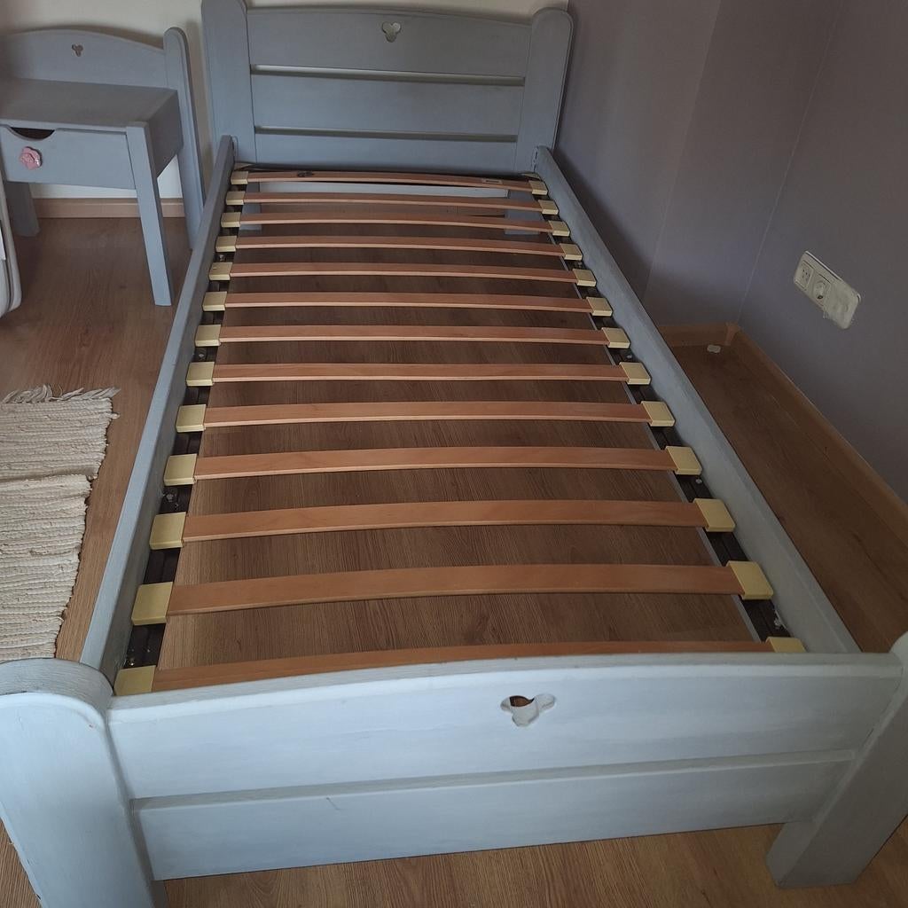 Kinderbed/logeerbed, Ophalen, Gebruikt, 90 cm, Eenpersoons