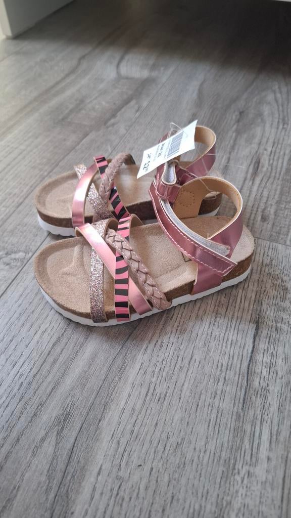 Nieuwe sandalen, Meisje, Schoenen, Nieuw, Ophalen of Verzenden