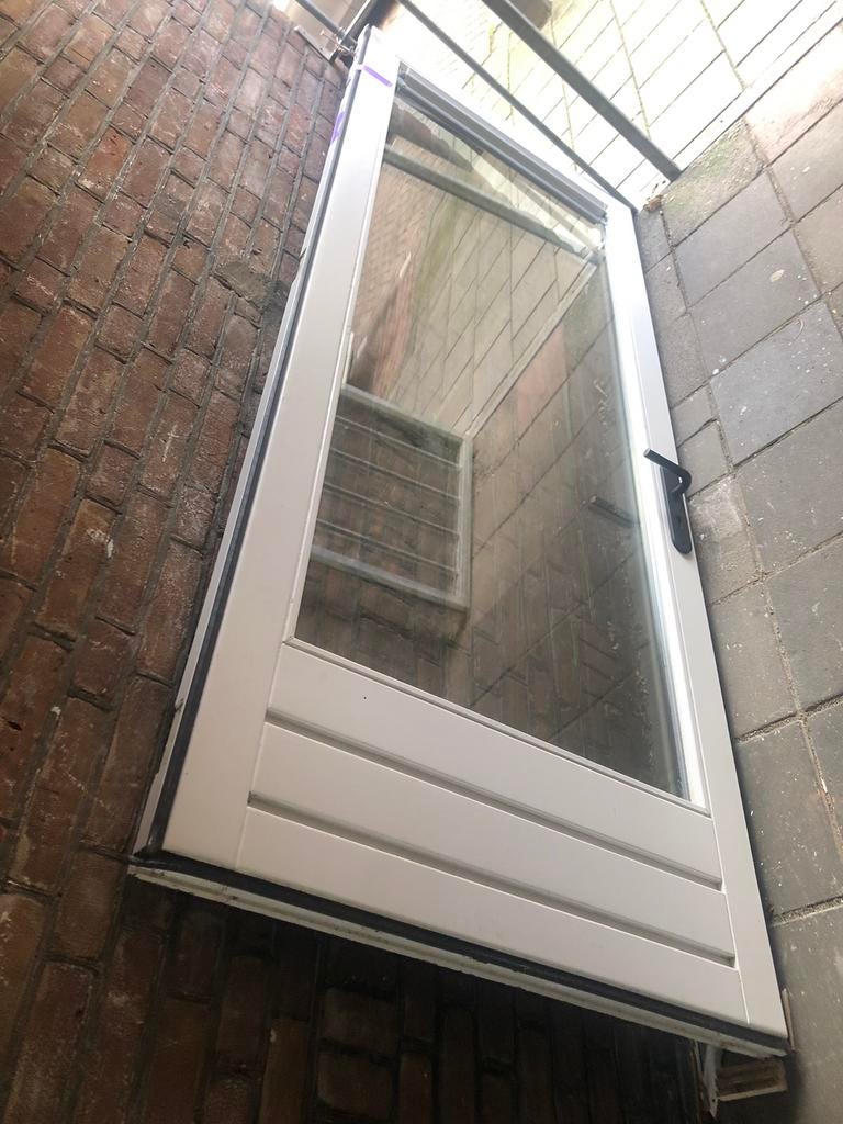 Hardhouten buitendeur, Doe-het-zelf en Verbouw, Deuren en Horren, Gebruikt, Ophalen of Verzenden, 200 tot 215 cm, Glas