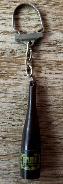 Oude sleutelhanger van Prune, Ophalen, Gebruikt, Merk
