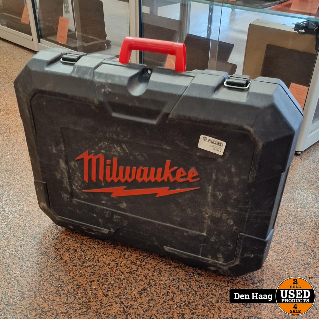 Milwaukee MDP41 Kernboormachine Inc magneetvoet |Nette staat, Milwaukee, Zo goed als nieuw, Support@milwaukee.com, Milwaukee Electric Tool Corporation, 13135 W. 
Lisbon Road, Brookfield, WI 53005
USA