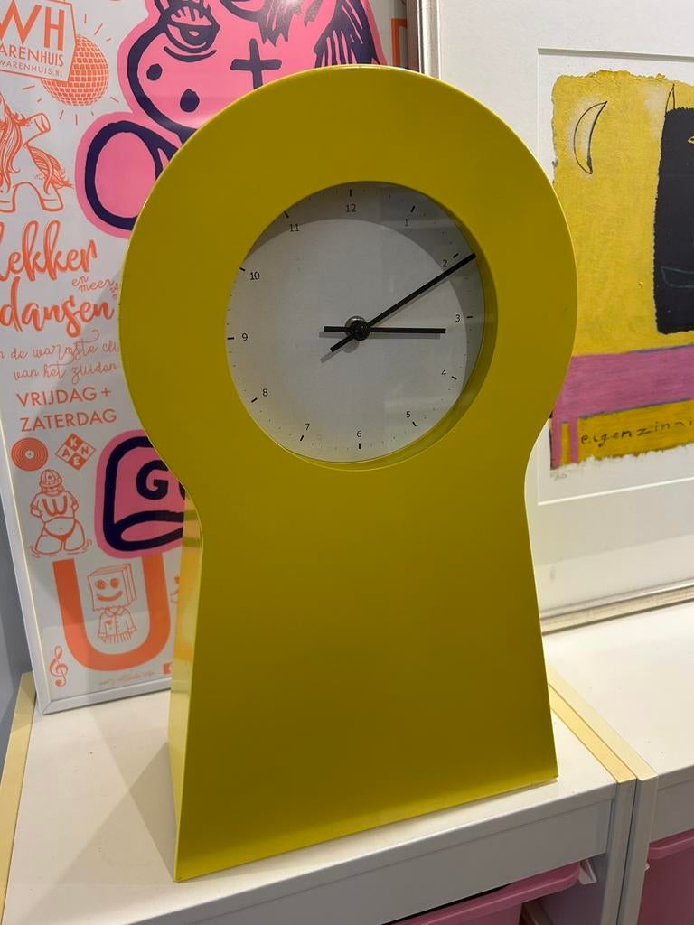 Gele ikea PS klok / kastje, Ophalen, Zo goed als nieuw, Wandklok