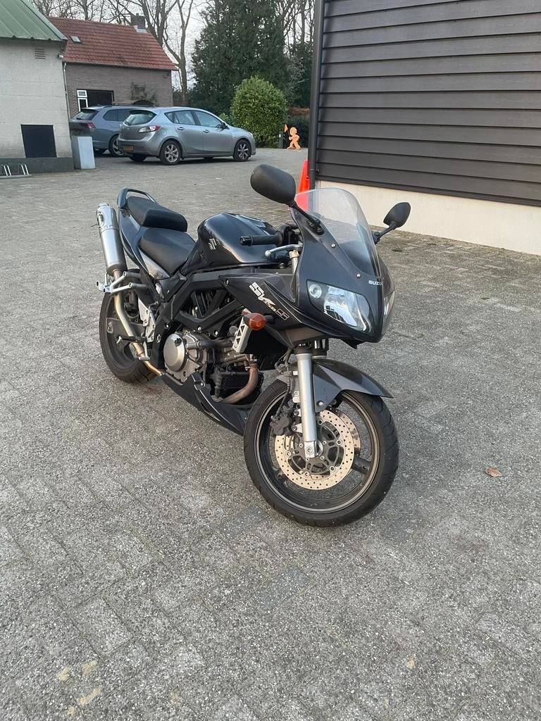 Suzuki SV650S (bj 2006), Motoren, 2 cilinders, Motorrijbewijs A, Meer dan 35 kW, 650 cc