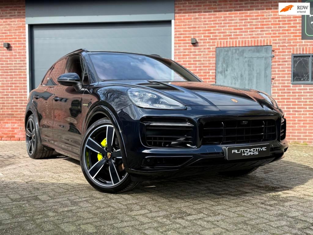 Porsche Cayenne 3.0 E-Hybrid l Bomvol l PDLS l Sport Chrono, Auto's, Automaat, Cayenne, 2995 cc, Blauw