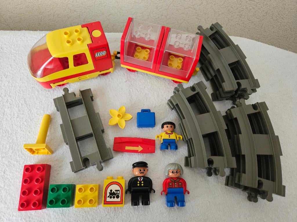 Lego Duplo 2932 complete trein met rails, City, Ophalen of Verzenden, Zo goed als nieuw, Duplo