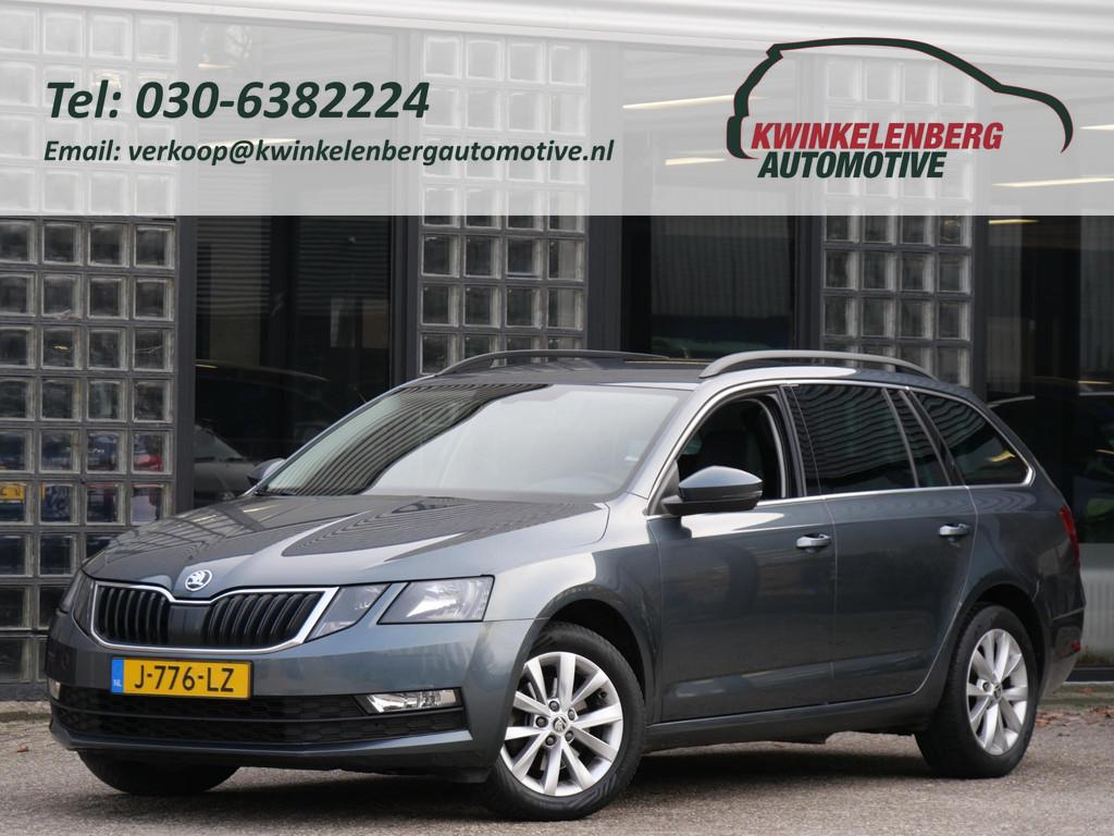 Skoda Octavia COMBI 1.5TSi UPGRADE BUSINESS EDITION, Gebruikt, Euro 6, 150 pk, Leder en Stof