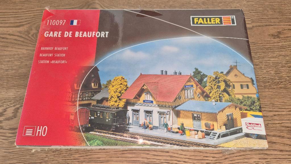 Faller H0 110097 - Klein station Blumenfeld, Overige merken, Gelijkstroom of Wisselstroom, Brug, Tunnel of Gebouw, Ophalen of Verzenden