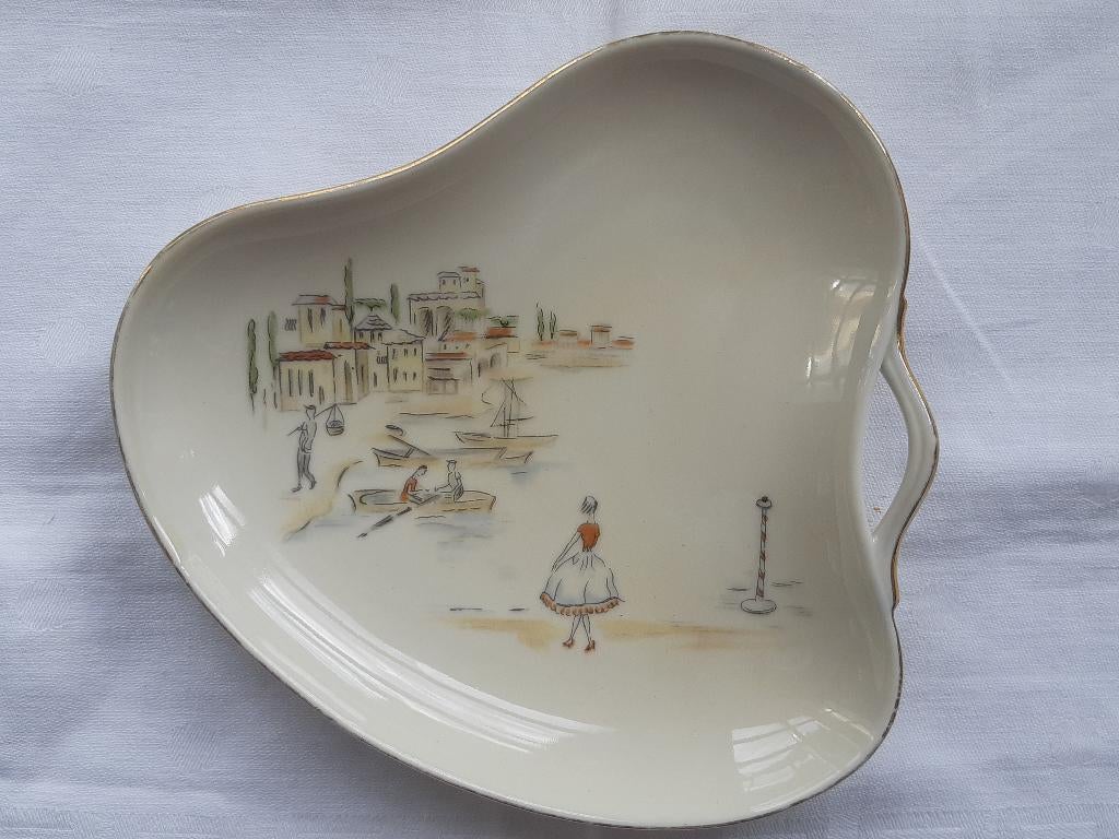 Porceleine koekjesschaal / bonbonniëre, periode 1950, Antiek en Kunst, Antiek | Servies los, Ophalen of Verzenden