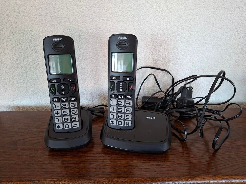 Senioren telefoon, Telecommunicatie, Vaste telefoons | Handsets en Draadloos, Ophalen, Gebruikt, 2 handsets