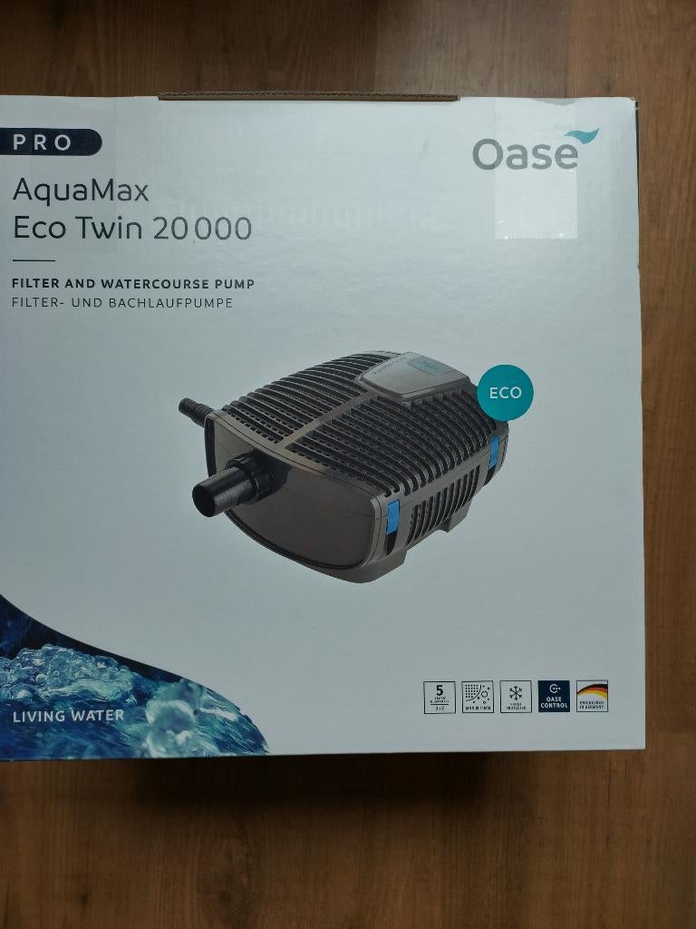 Oase Aquamax Eco Twin 20.000 nieuw in doos, Ophalen of Verzenden, Nieuw, Vijverpomp