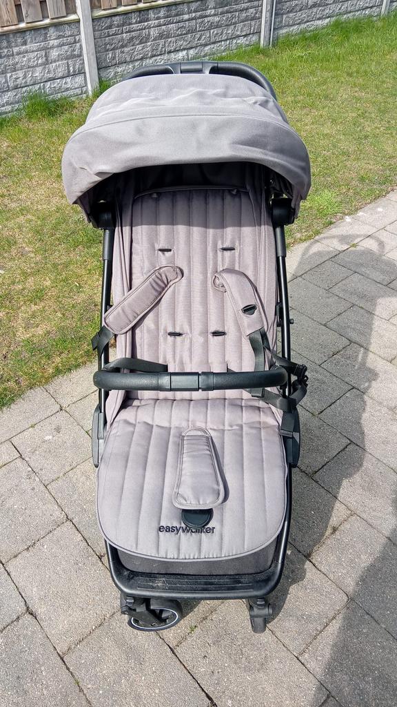 Easywalker Buggy Jackey² Pebble Grey te koop!, Kinderen en Baby's, Buggy's, Ophalen, Zo goed als nieuw
