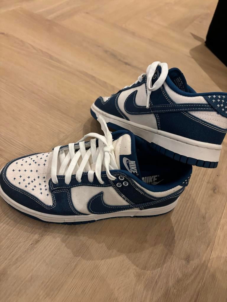 Nike Dunk Low 'Sashiko' Industrial Blue - Maat 40, Kleding | Dames, Schoenen, Ophalen of Verzenden, Zo goed als nieuw, Blauw, Sneakers of Gympen