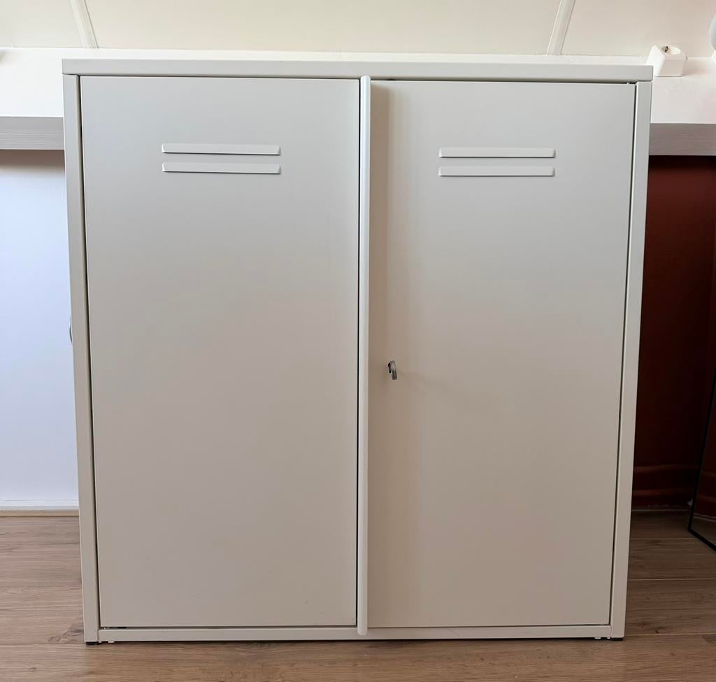 Ikea ivar kast staal wit, Ophalen, 50 tot 100 cm, Zo goed als nieuw, Minder dan 100 cm