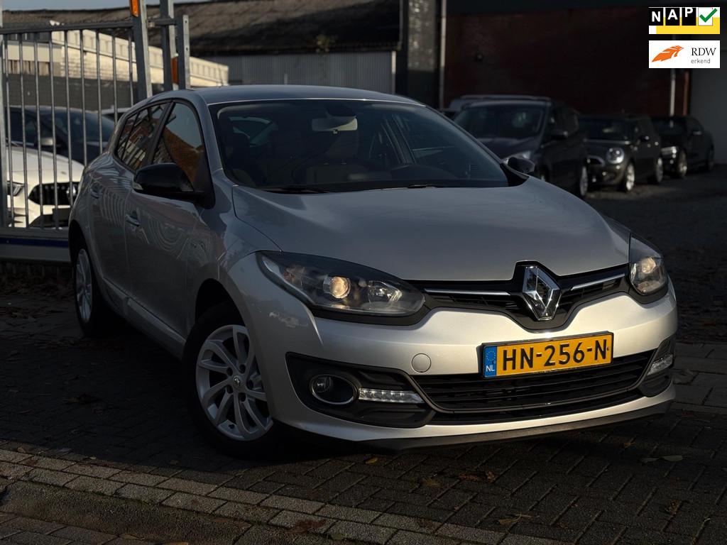 Renault Mégane 1.2 TCe Limited | Navigatie | 16” LMV | Cr, Voorwielaandrijving, Stof, Gebruikt, 4 cilinders