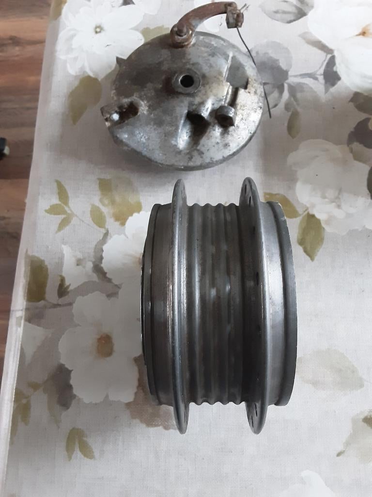 Zundapp 517 naaf  mer remplaat, Ophalen of Verzenden, Gebruikt, Overige typen