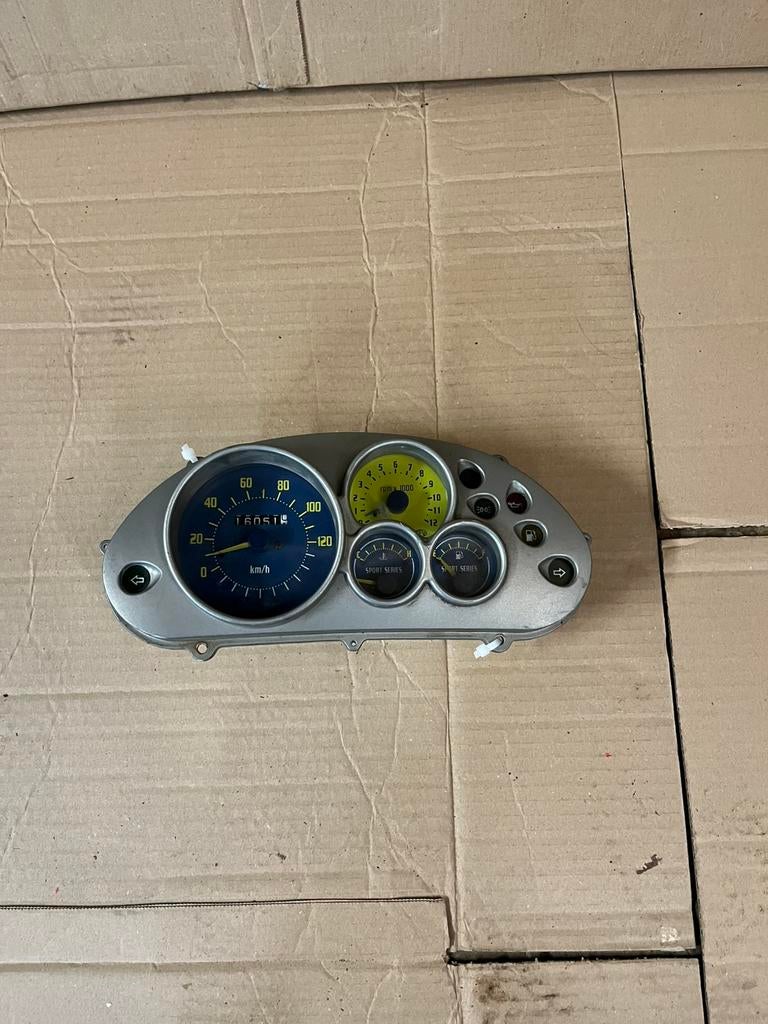 Piaggio nrg / gilera runner teller, Ophalen of Verzenden, Zo goed als nieuw, Overige typen, Piaggio