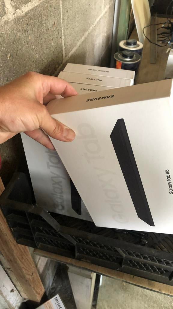 Lege Samsung Galaxy Tab A8 dozen - Perfect voor verzamelaars, Ophalen, Zo goed als nieuw, 10 inch, 32 GB